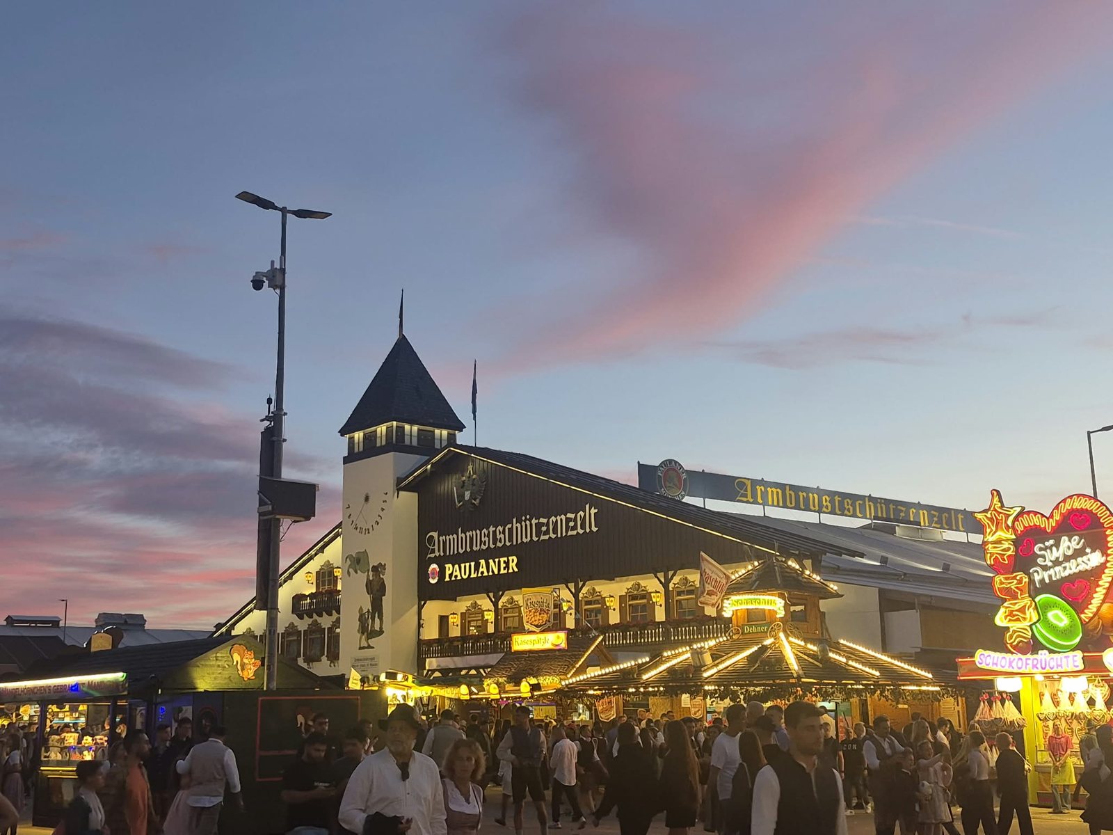 Tenda Armbrustschützenzelt na Oktoberfest, em Munique